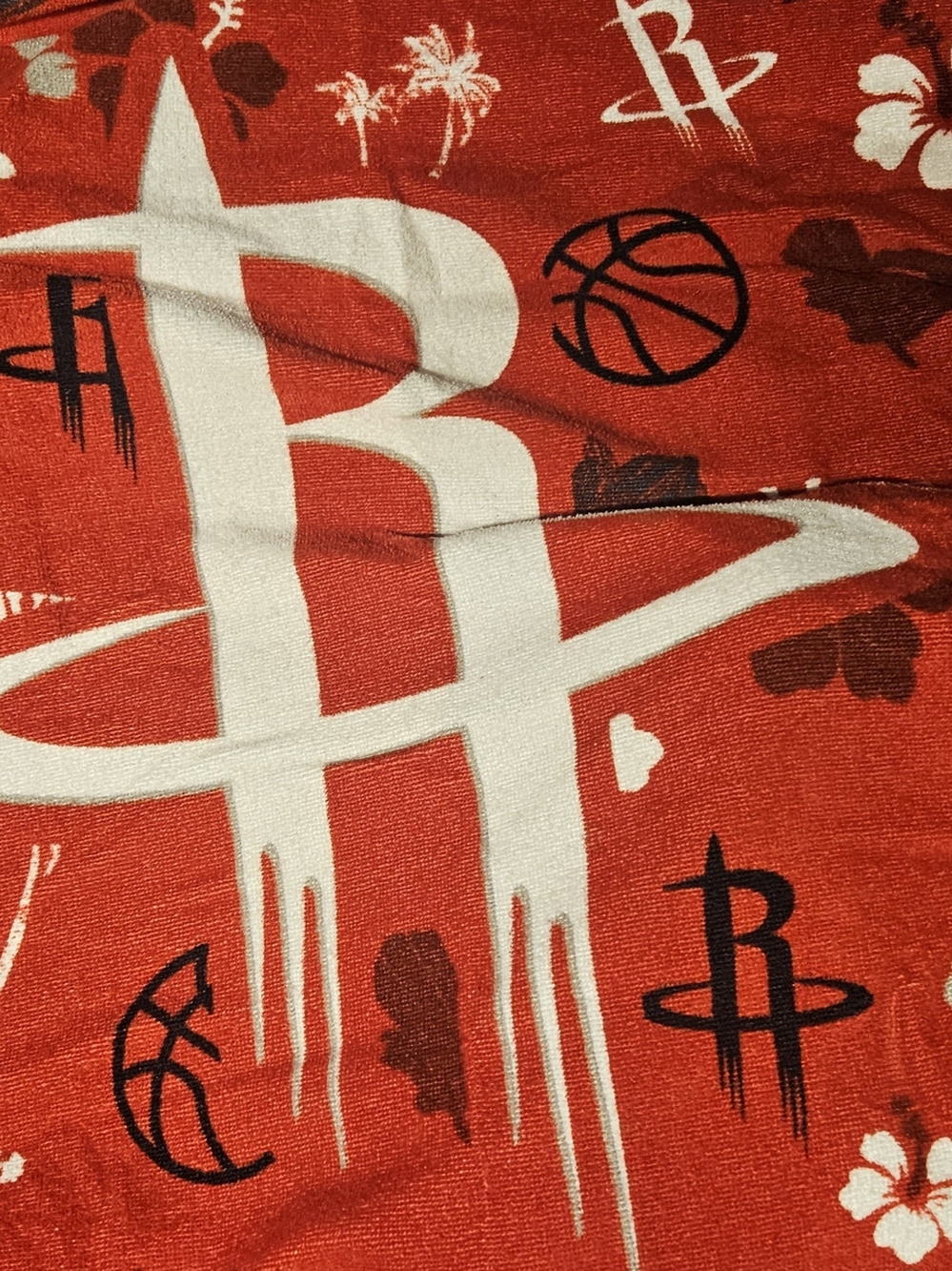 NWOT Houston Rockets Beach Towels (2)